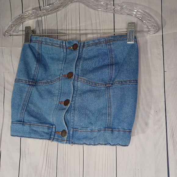 Denim Button-up Bustier - Picture 2 of 7